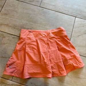 Lululemon pace rival mid rise skirt